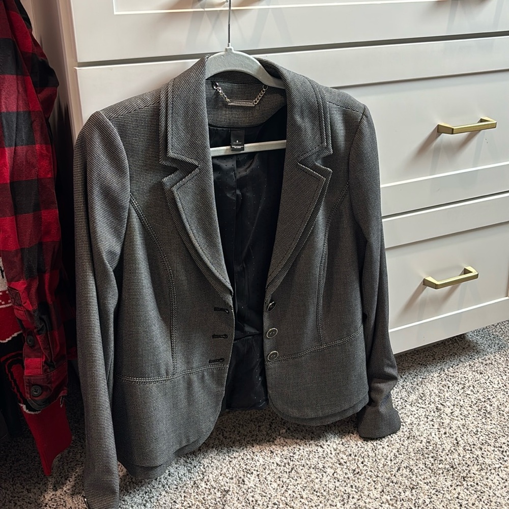 WHBM Blazer Womens Size 8 Black Subtle Pattern Flounce Hem Career Professional